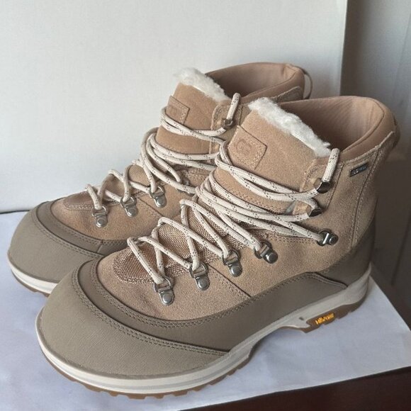 NEW Ugg Brecken Lace-Up Waterproof Women's  Boots Size 9.5 - Picture 3 of 3